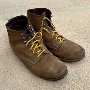 Red Wing Shoes Brown Suede Men's Boots with Yellow Laces